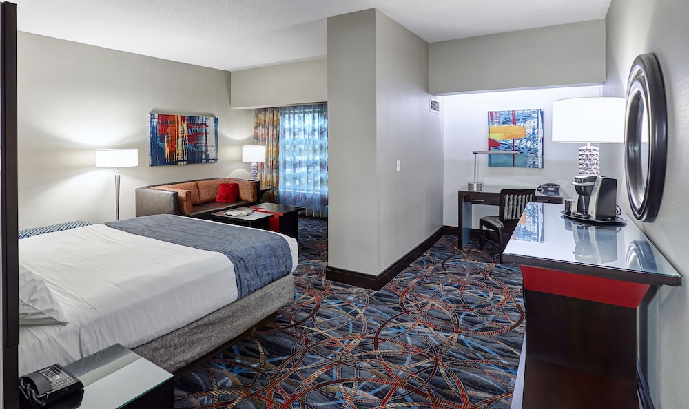 Mystic Lake Casino Hotel 18/62