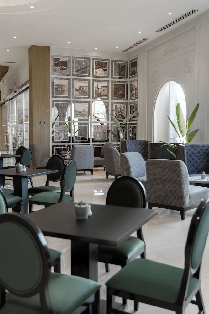 Levatio Suites Muscat, a member of Radisson Individuals 60/68