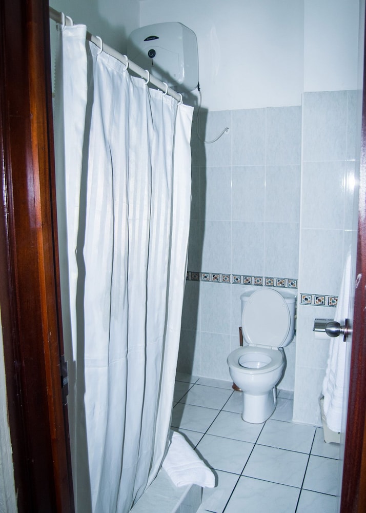 Coconut Grove Regency Hotel 66/66