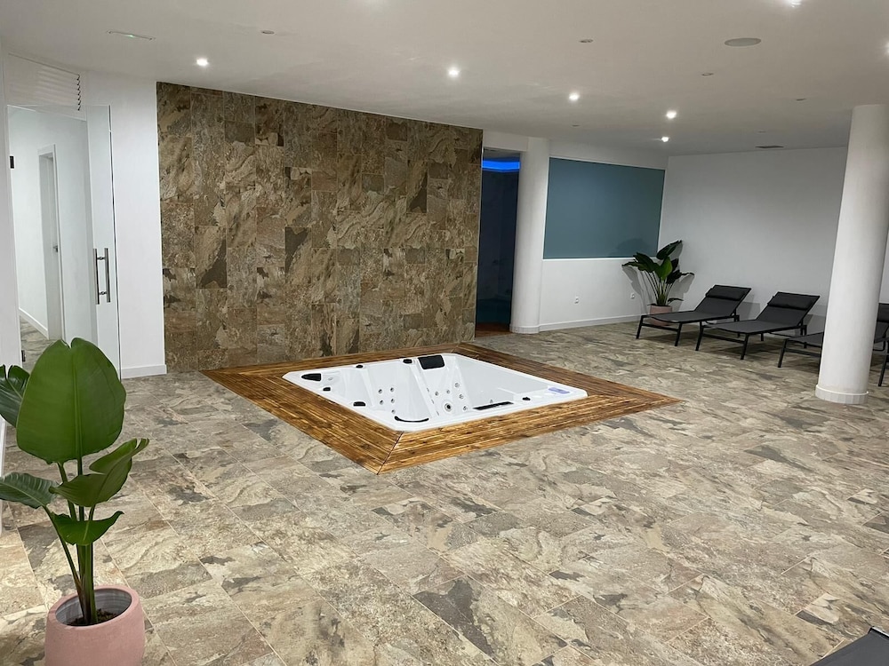 Ecolife Hotel 42/50