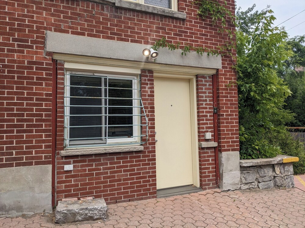 Auberge Mcgees Inn 4/75