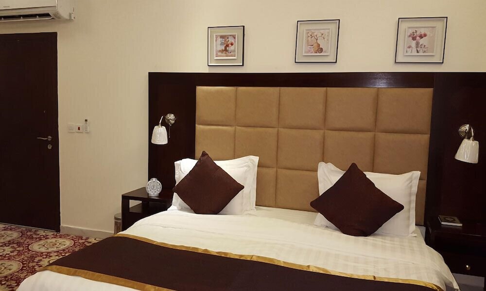 Julanar Alsharq Suites 23/44
