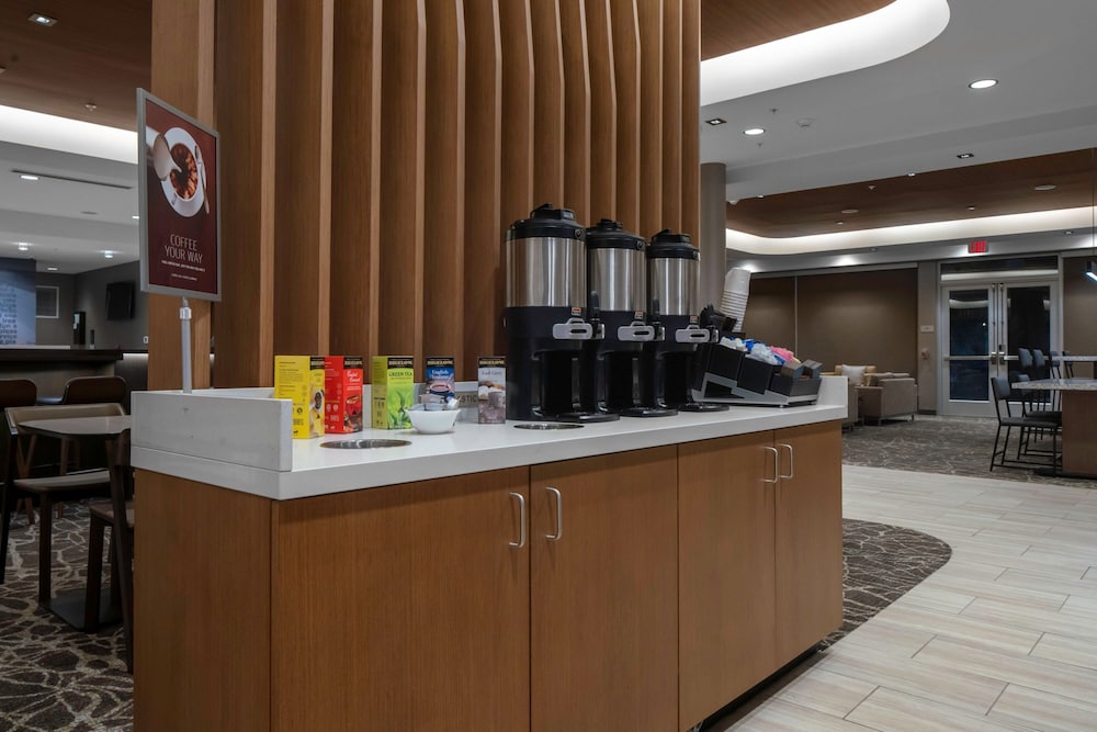 SpringHill Suites by Marriott Charlotte Huntersville 7/42