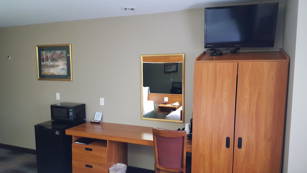 Microtel Inn And Suites Bozeman 32/34