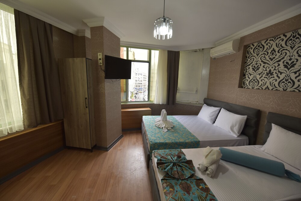 THE LUXX BOUTIQUE HOTEL 23/53