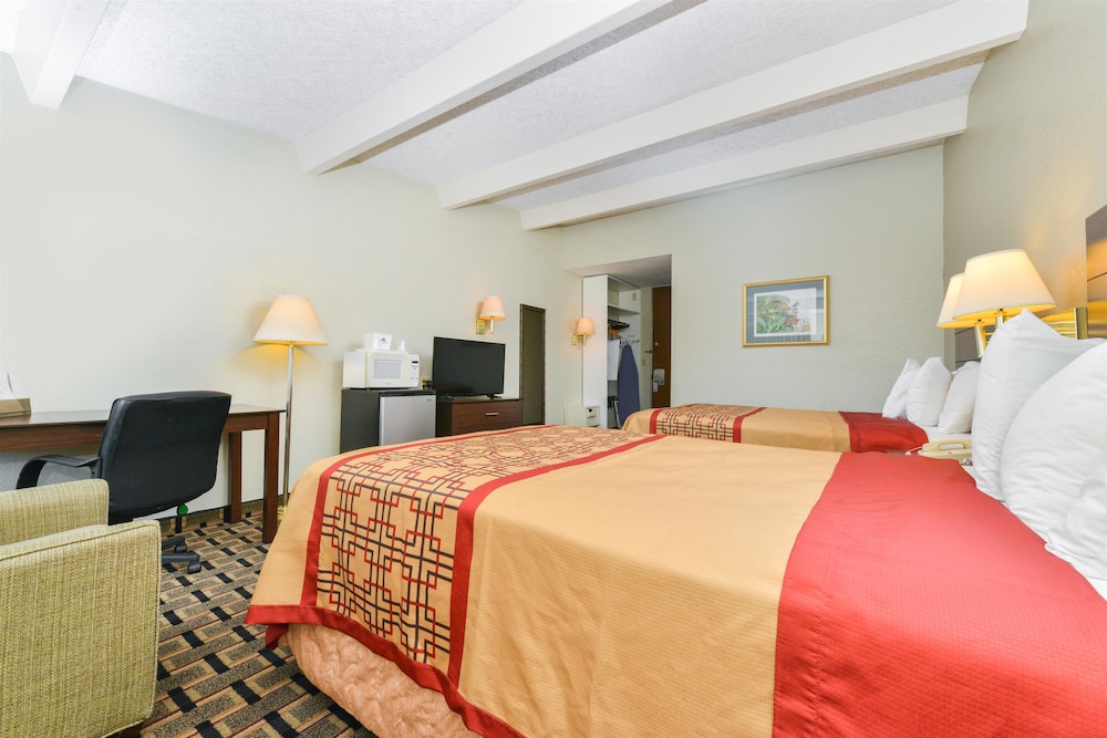 Americas Best Value Inn Sarasota Downtown 20/40