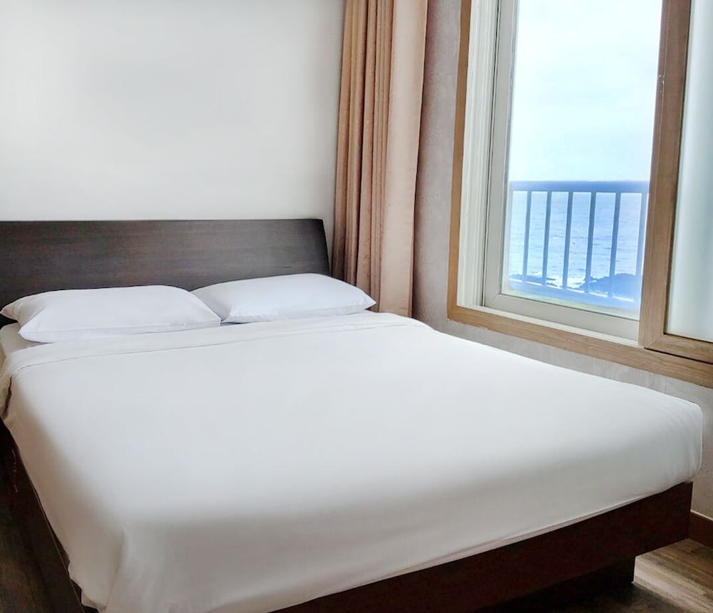 Il Sung Jeju Beach Resort 25/42