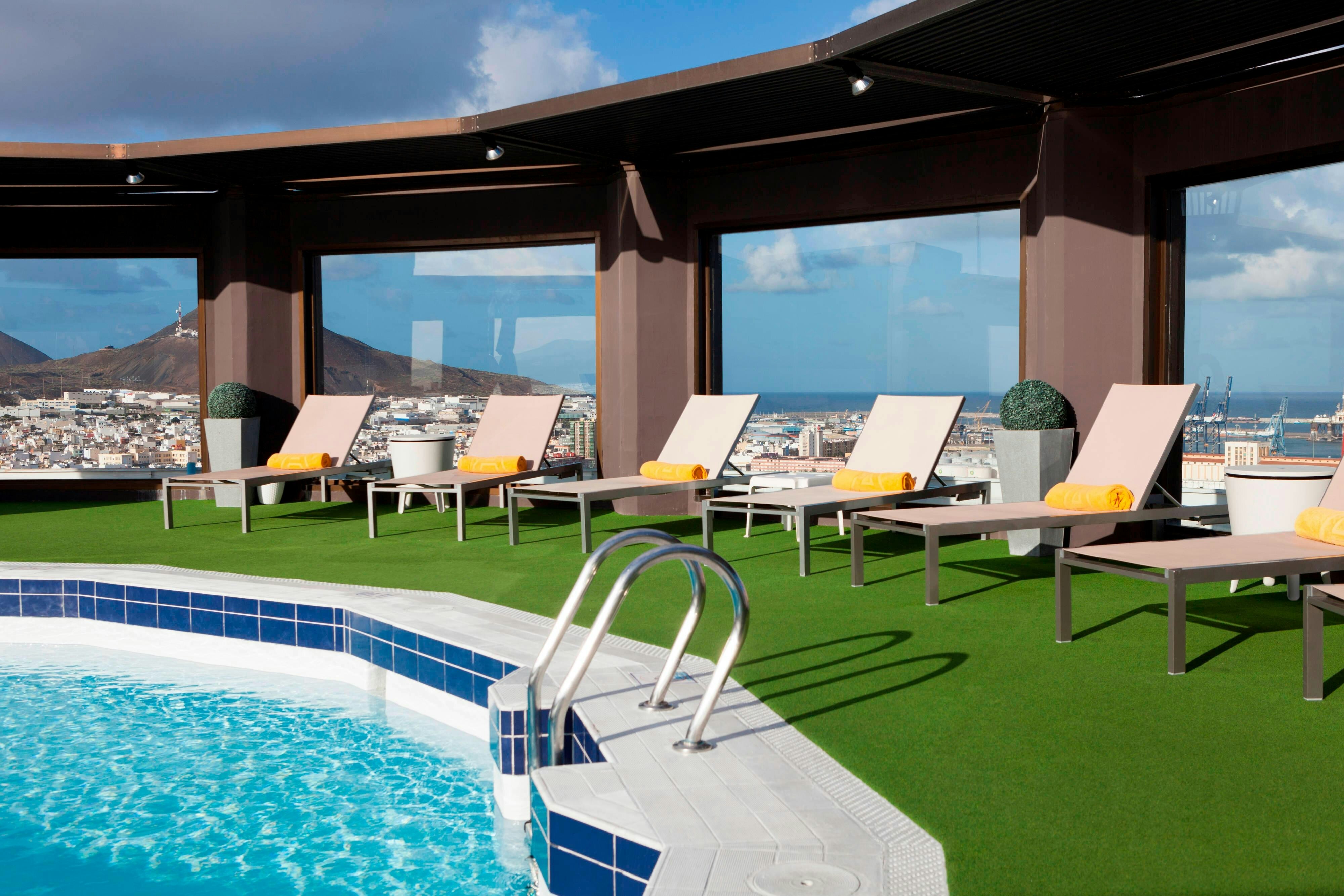 Ac Hotel Gran Canaria 46/50