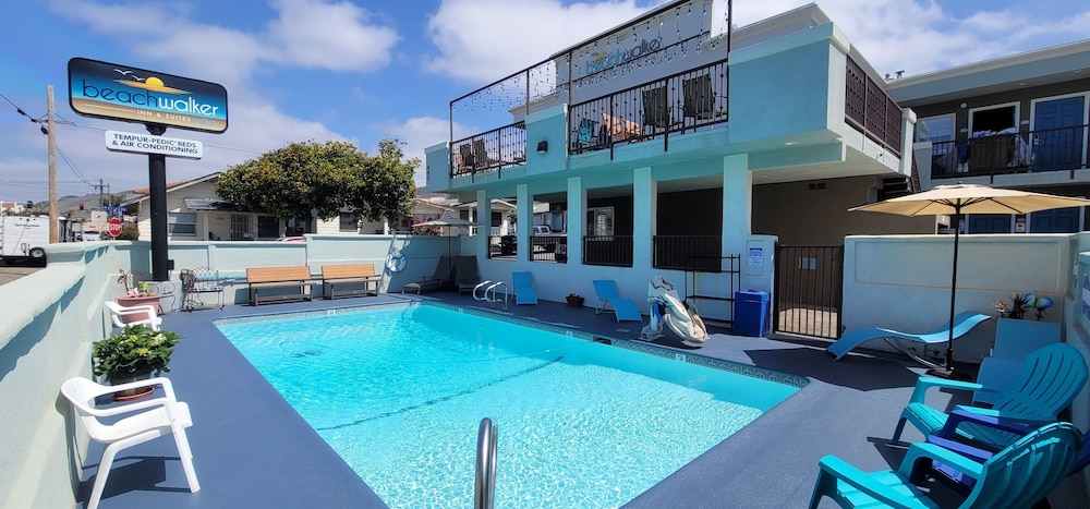 Beachwalker Inn and Suites 44/50