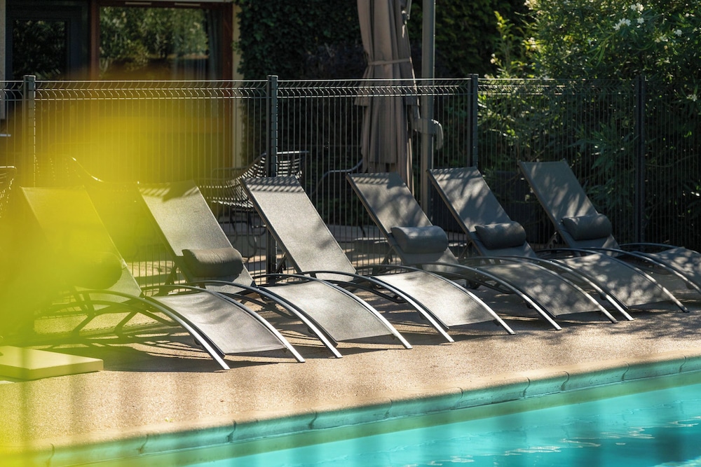 Hotel La Cle Des Champs 14/41