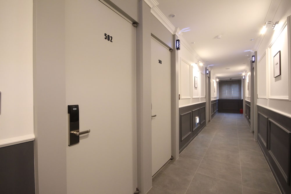 Brown Dot Hotel Jinhae 32/50