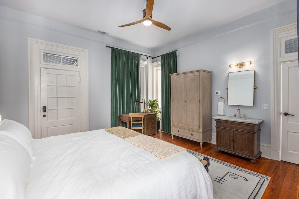 Bellwether House 8/50