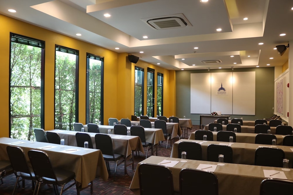 Hua Hin Grand Hotel And Plaza 48/60