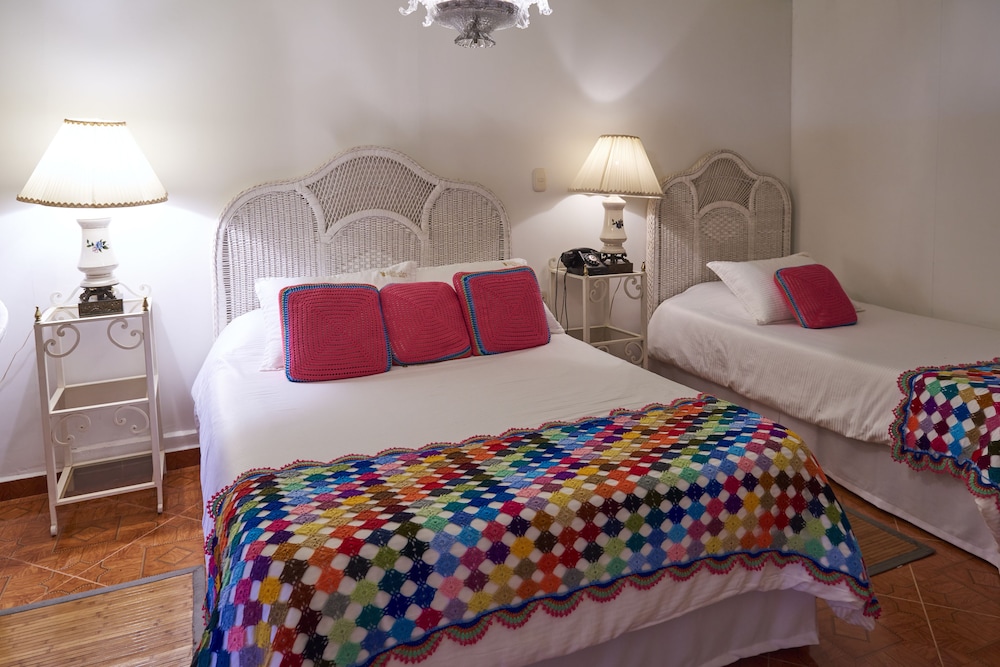 Finca Hotel Los Girasoles 38/50