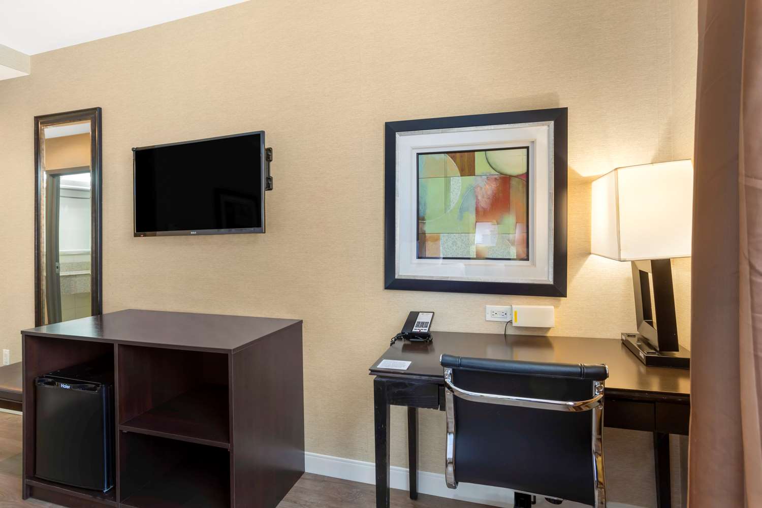 Best Western Plus Plaza Hotel Long Island City 21/22