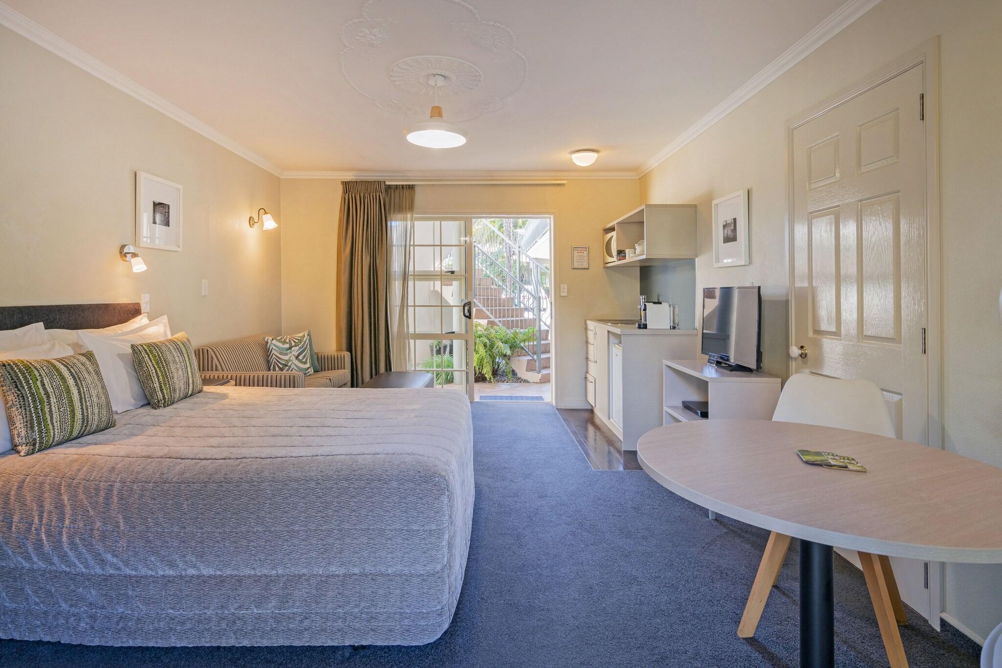 استوديو سوبيريور بمسبح خاص، Silver Fern Accommodation And Spa 4/4