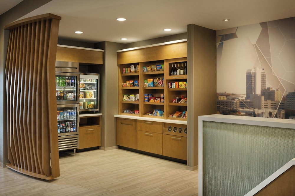 SpringHill Suites by Marriott Newburgh Evansville 10/32