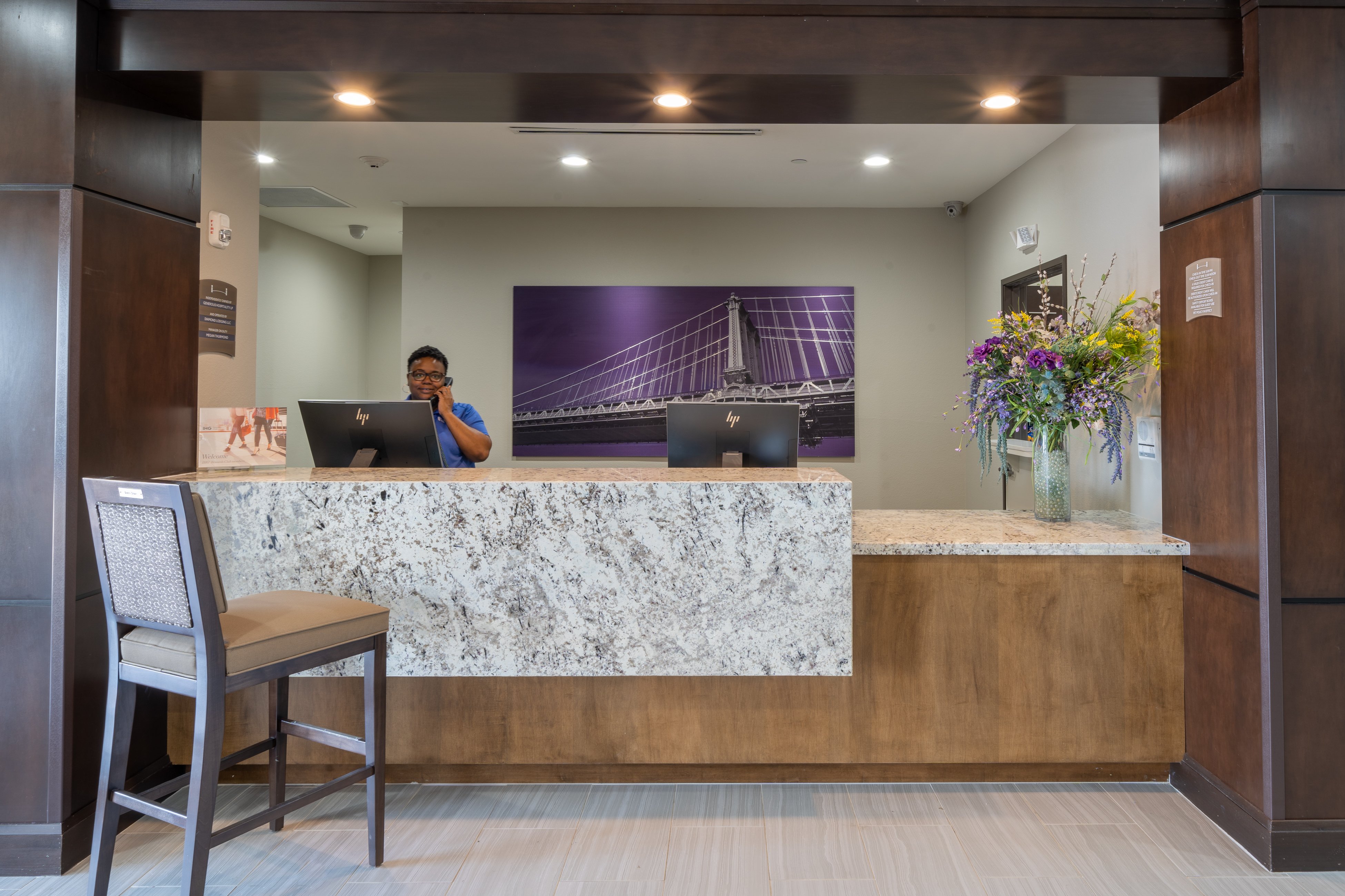 Staybridge Suites Houston East - Baytown 5/76