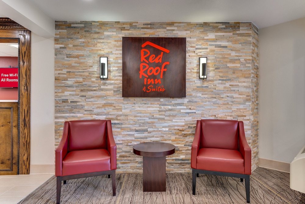 Red Roof Inn & Suites Newport – Middletown, RI 40/44