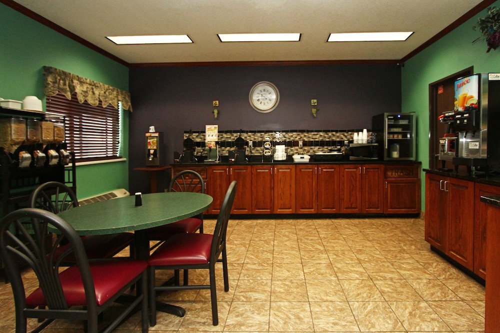 New Victorian Inn Suites Sioux City 12/50