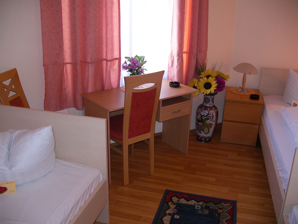 Garni Djaran Hotel 11/26