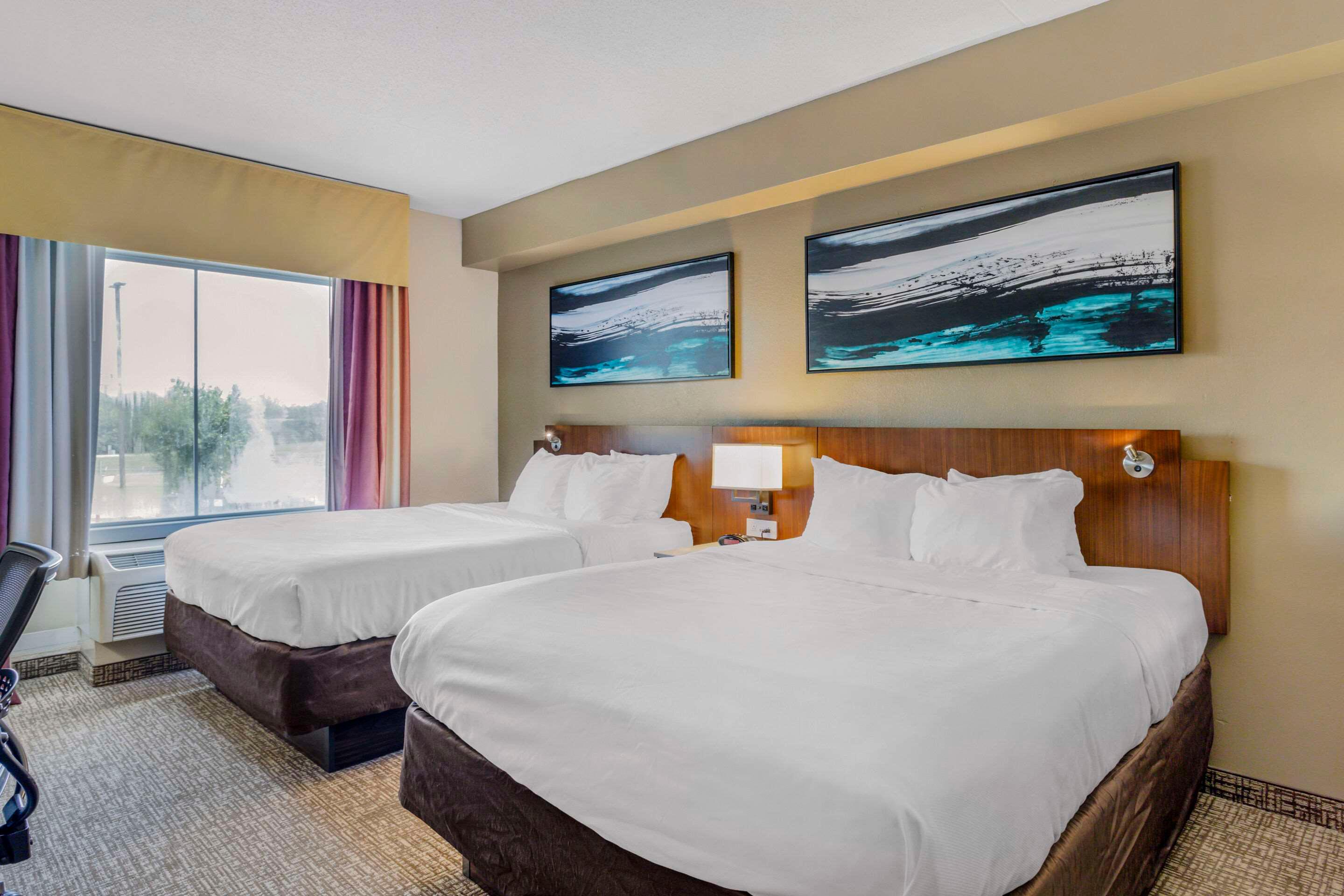 SUITE, 2 QUEEN BEDS