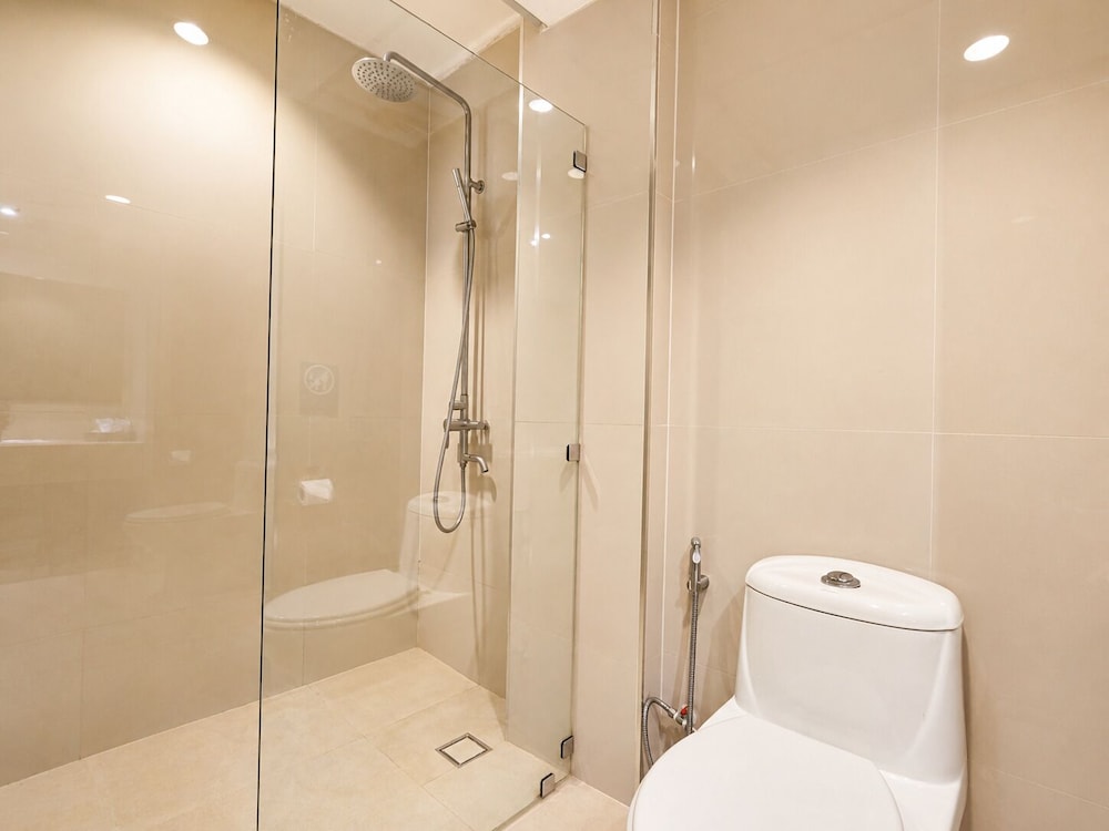 Avana Laemchabang Hotel 57/57