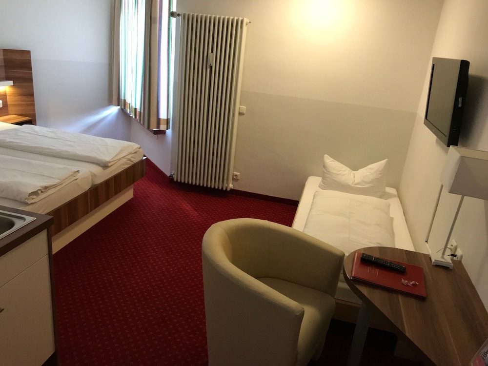 Central Hotel Apart Munchen 31/60