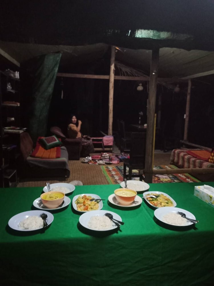 Hill Tribe Art House 31/50