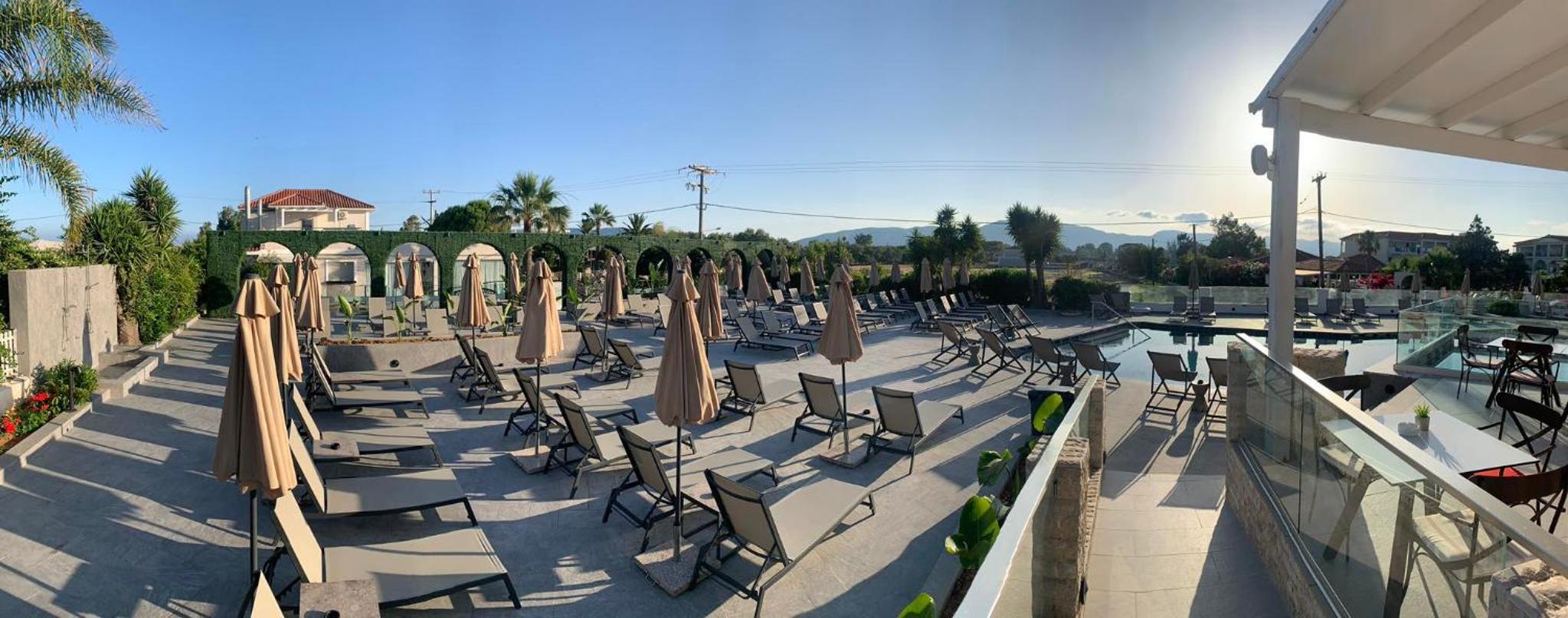 VenusHotel and Suites 24/50
