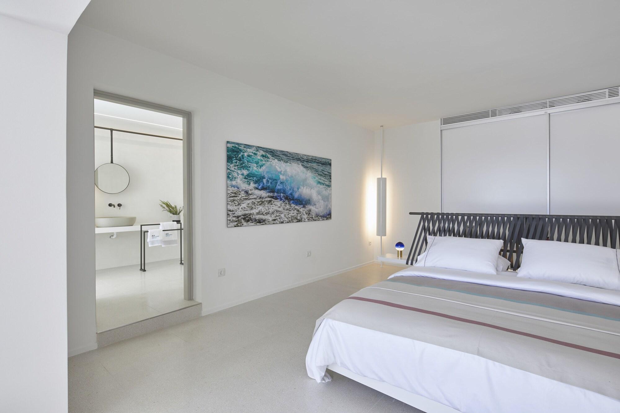 Suite, Caldera View