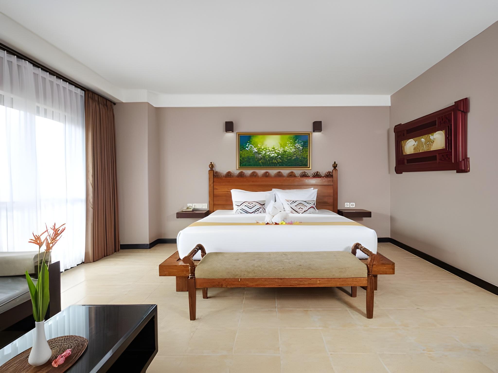 Junior Suite, King Bed