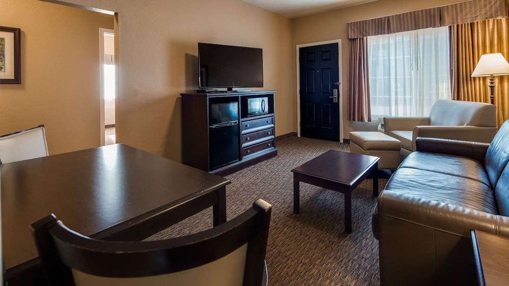 Best Western Country Inn 30/39
