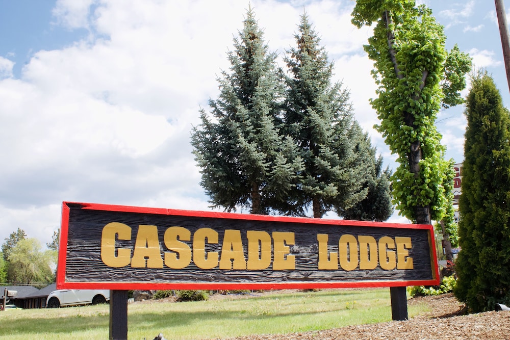 Cascade Lodge 15/66