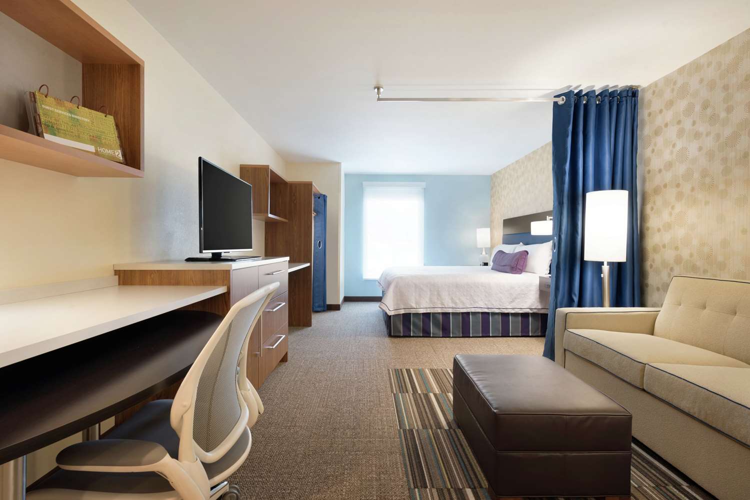 Studio, Suite, King Bed, Accessible