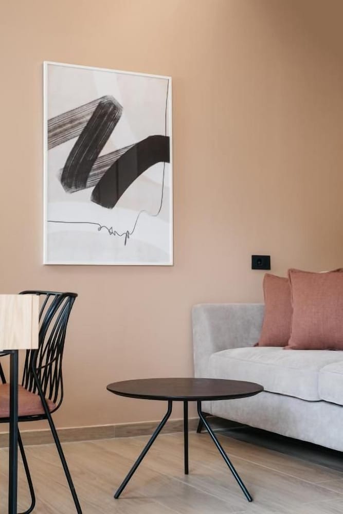 The City Hotel and Suites - Adults Only 48/61