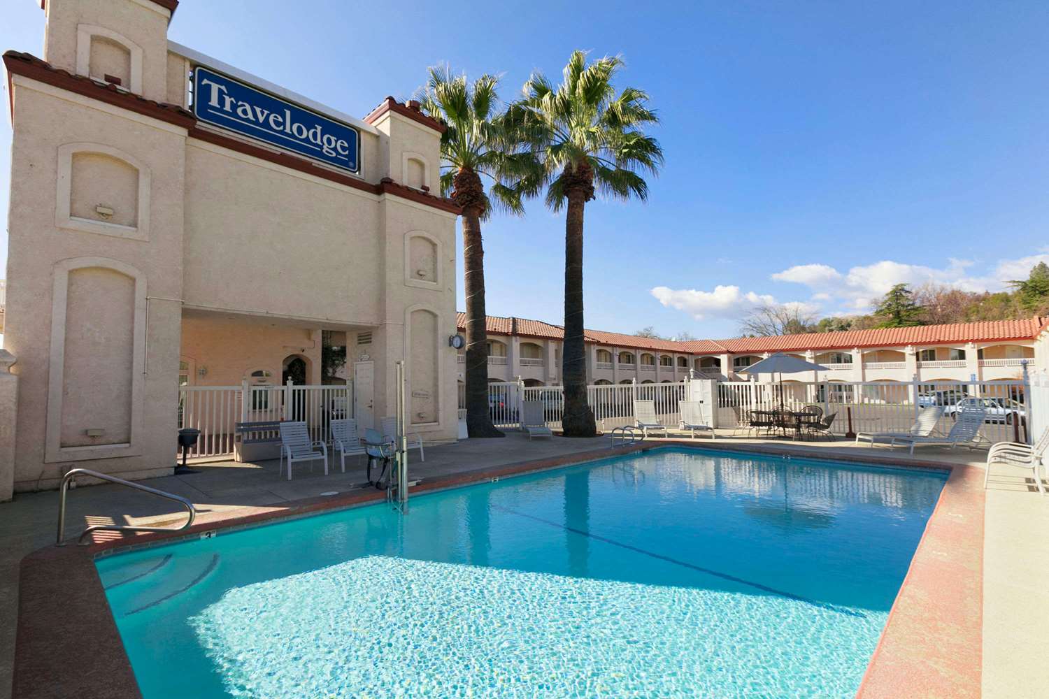 Travelodge by Wyndham Redding CA 14/25
