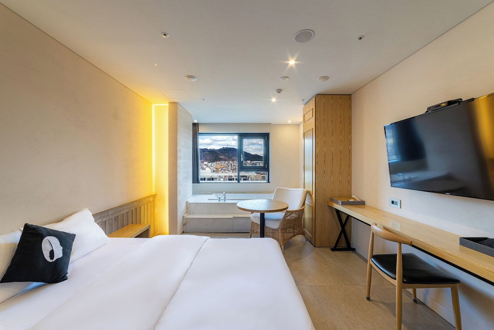 PREMIUM, DOUBLE BED