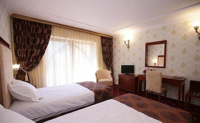 Hotel Restaurant La Castel 6/50