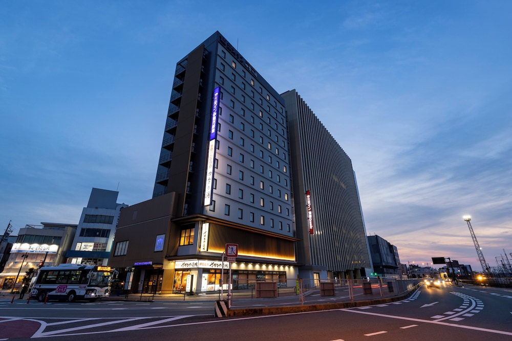 Sanco Inn Iseshi Ekimae 4/68