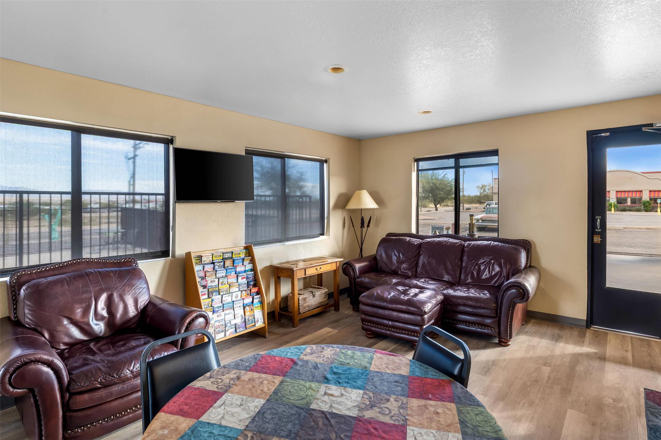 Rodeway Inn Copper Stay Benson AZ I-10 Exit 304 3/8