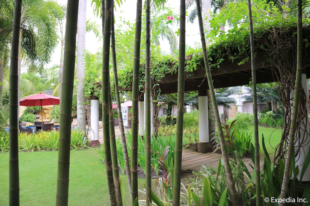 Mount Sea Resort 56/62