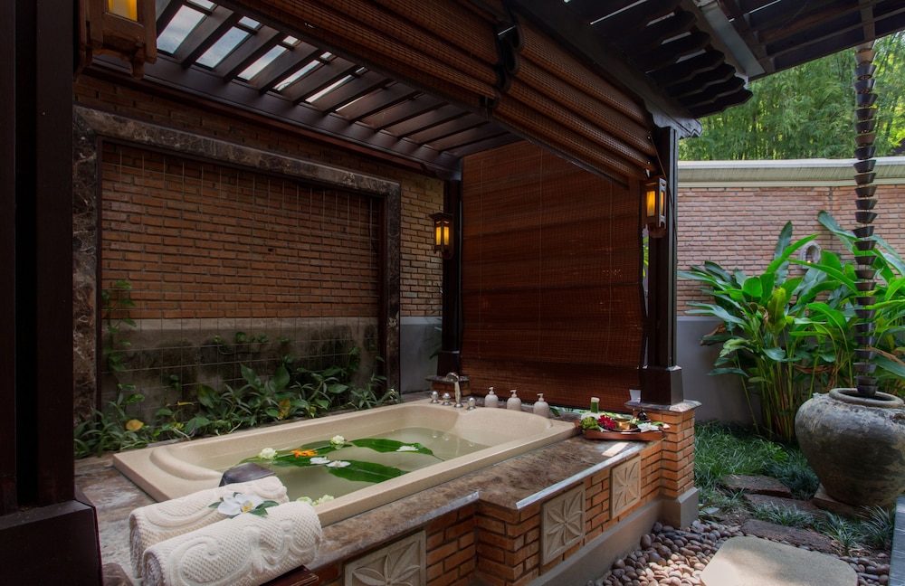 Shangri-La Chiang Mai 6/65
