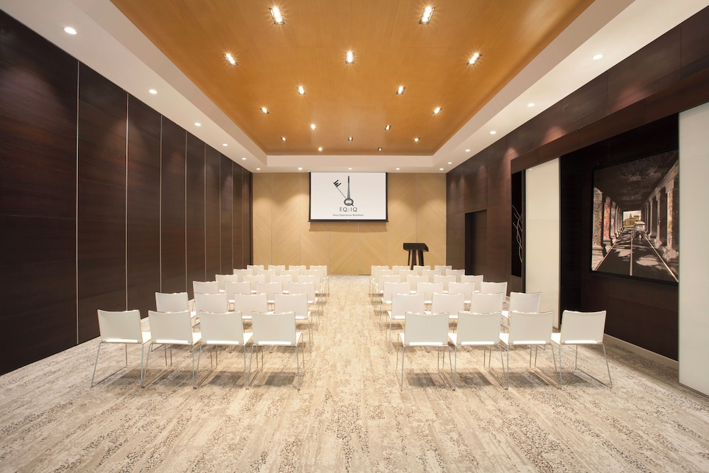 Hyatt Regency Pune Hotel and Residences 73/79
