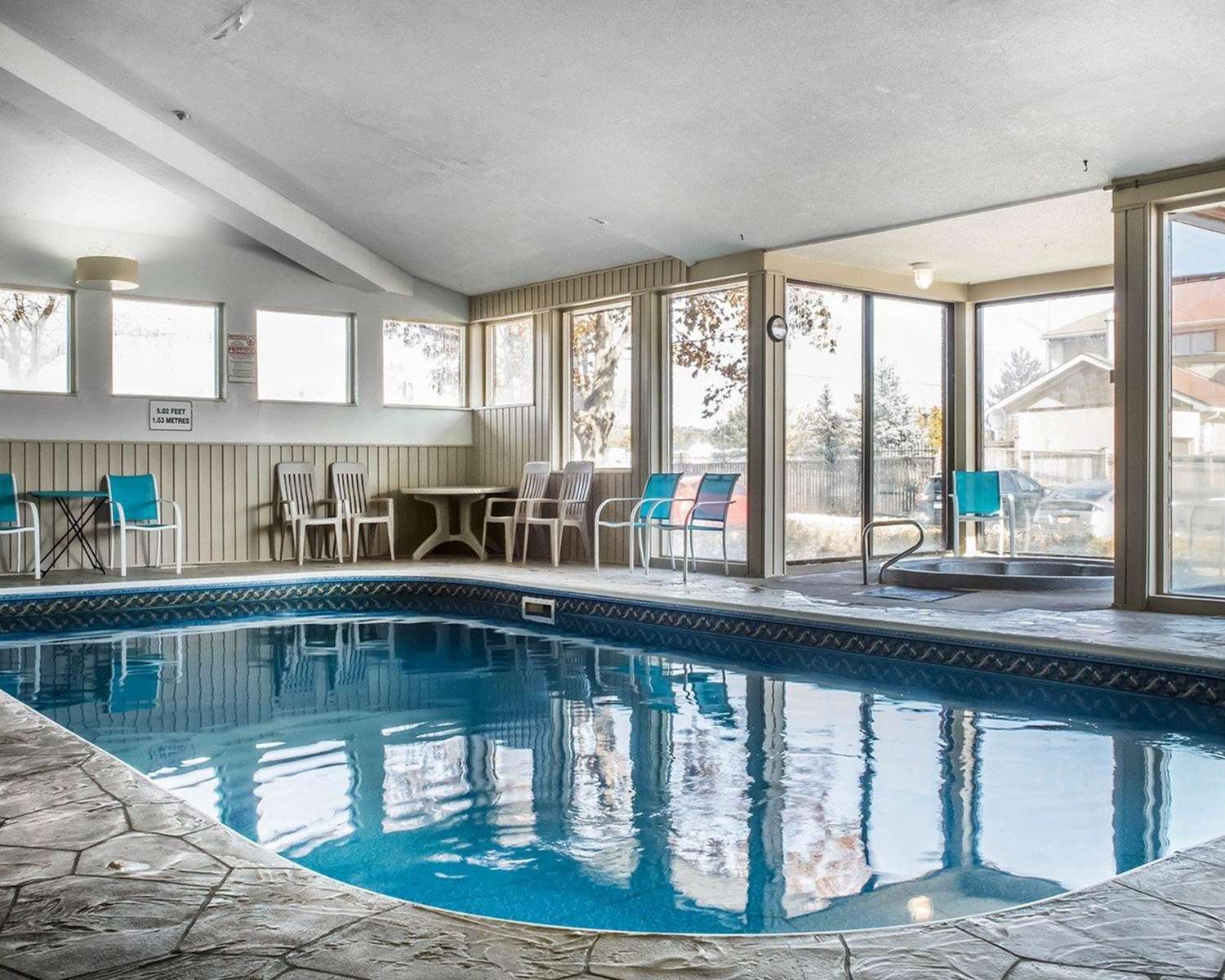 Days Inn by Wyndham Barrie 7/16