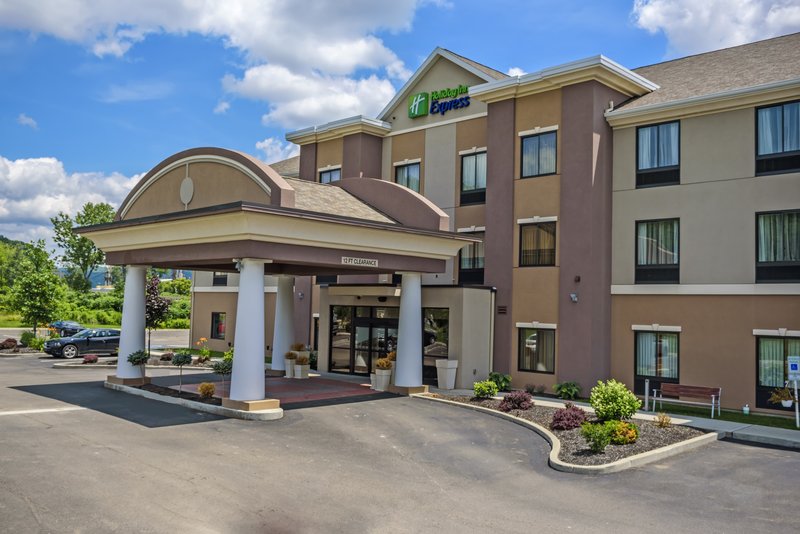 Holiday Inn Express Bradford 48/50