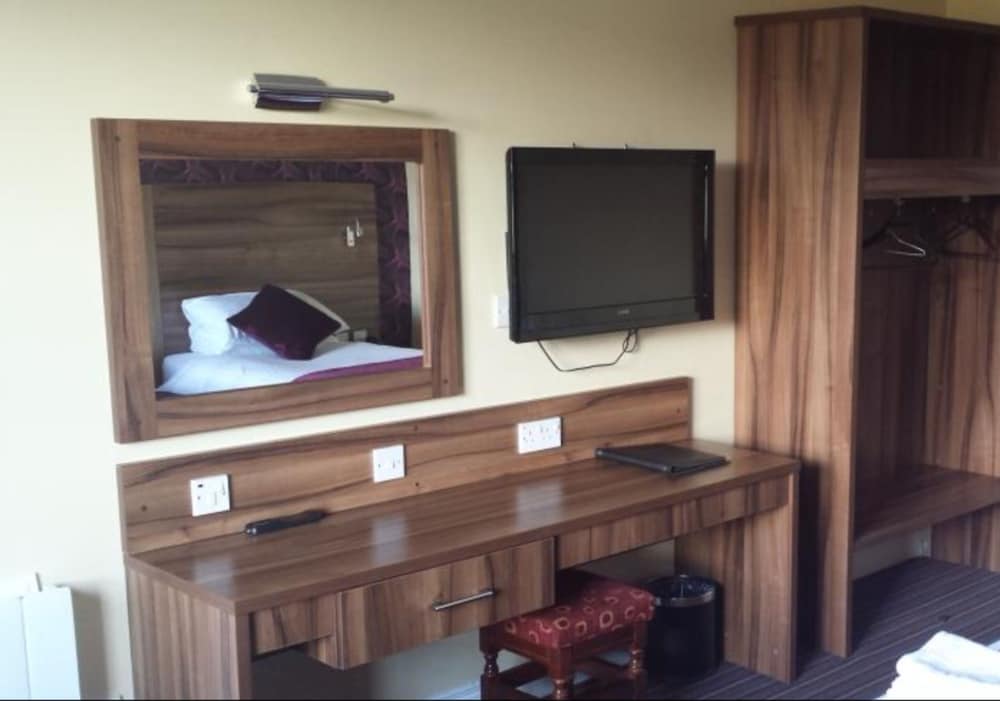Mourne Country Hotel 20/23