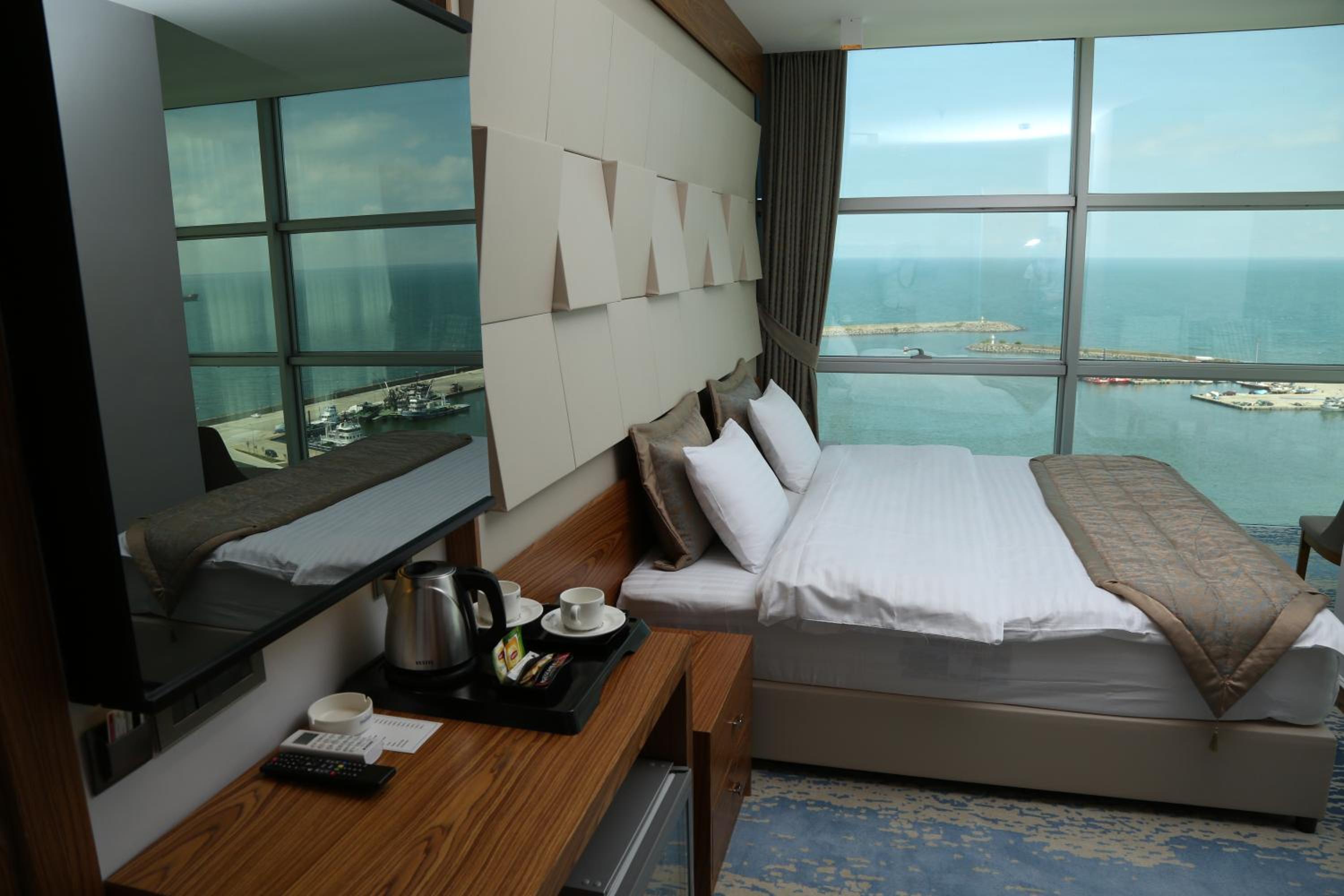 غرفة بسرير مزدوج أو سريرين منفصلين بإطلالة على البحر، Damla Panaroma Hotel 7/8