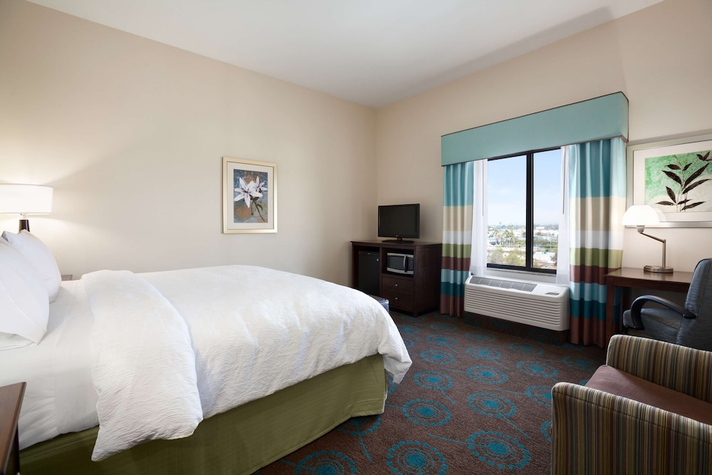 Hampton Inn Los Angeles Int'l Airport/Hawthorne 8/32