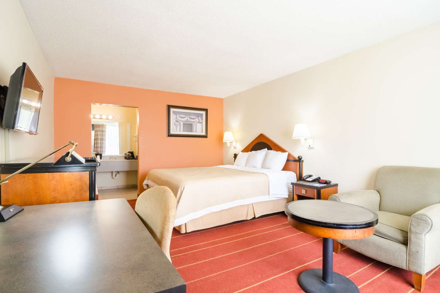 OYO hotel Greensboro east I 40 8/25